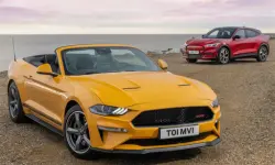 Ford Mustang California Special Slide